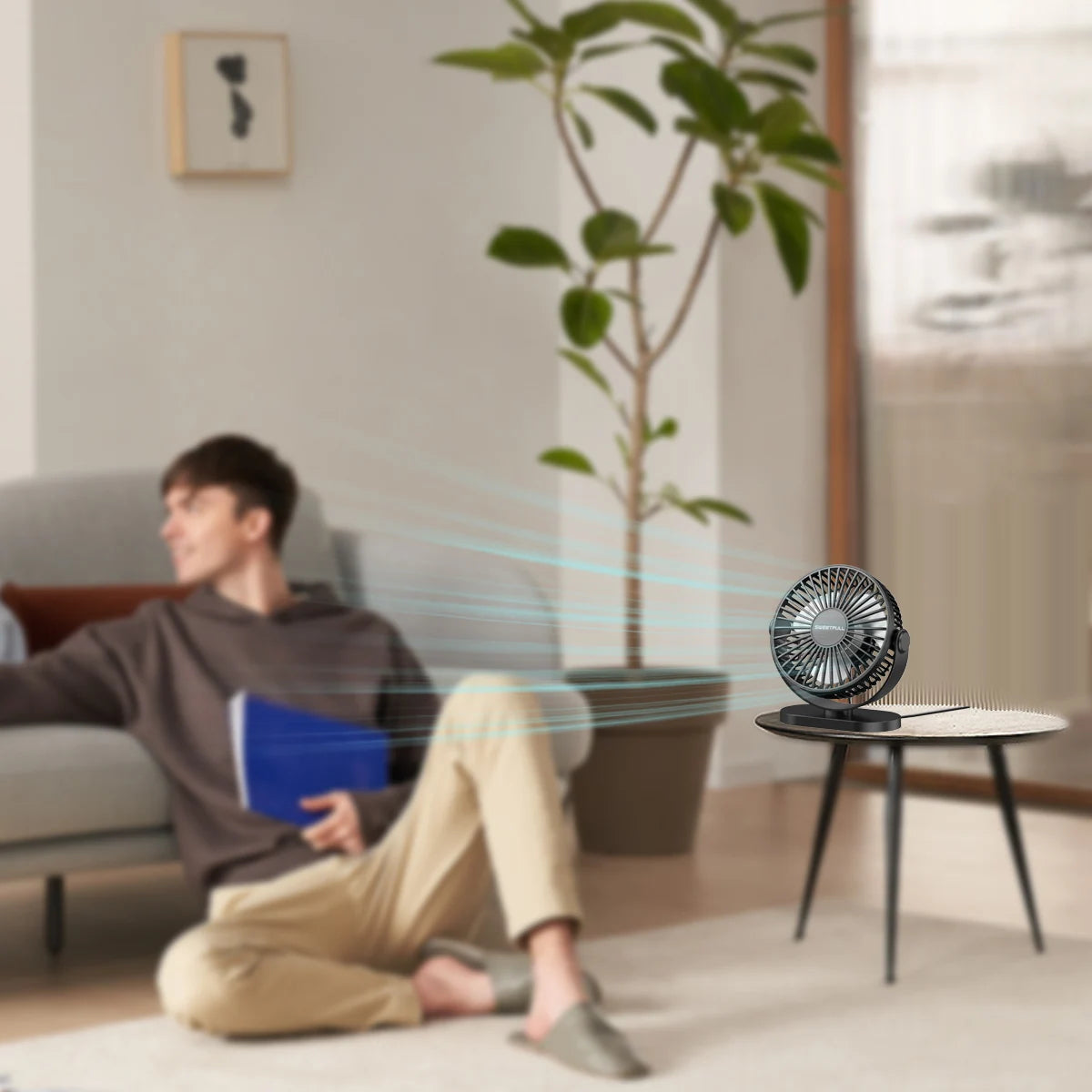 Mini ventilador eléctrico montado en la pared de escritorio