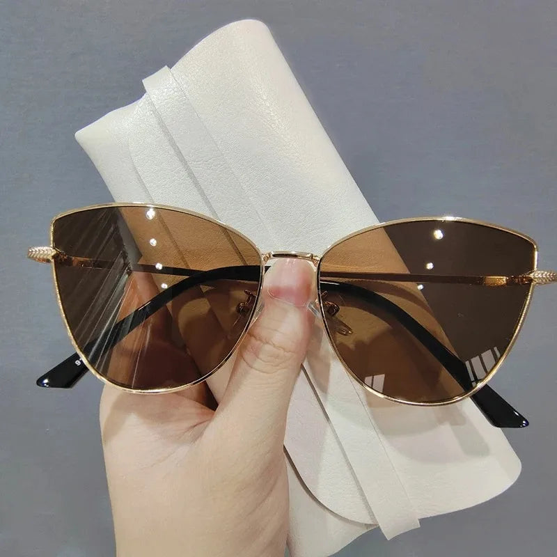 gafas de sol clásicas ojo de gato