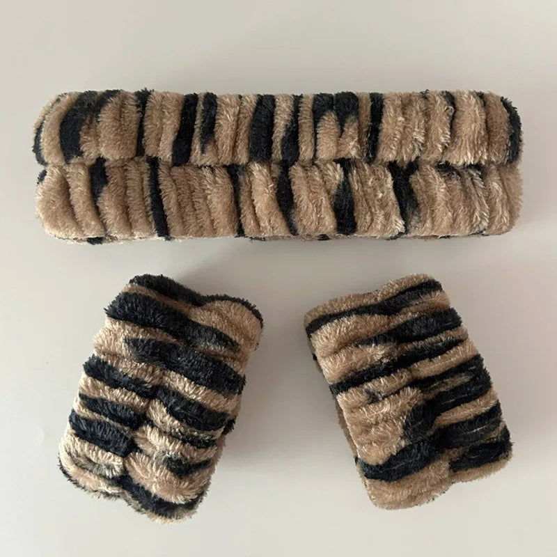Set Spa 3 Piezas Diadema + Muñequeras Gato Leopardo