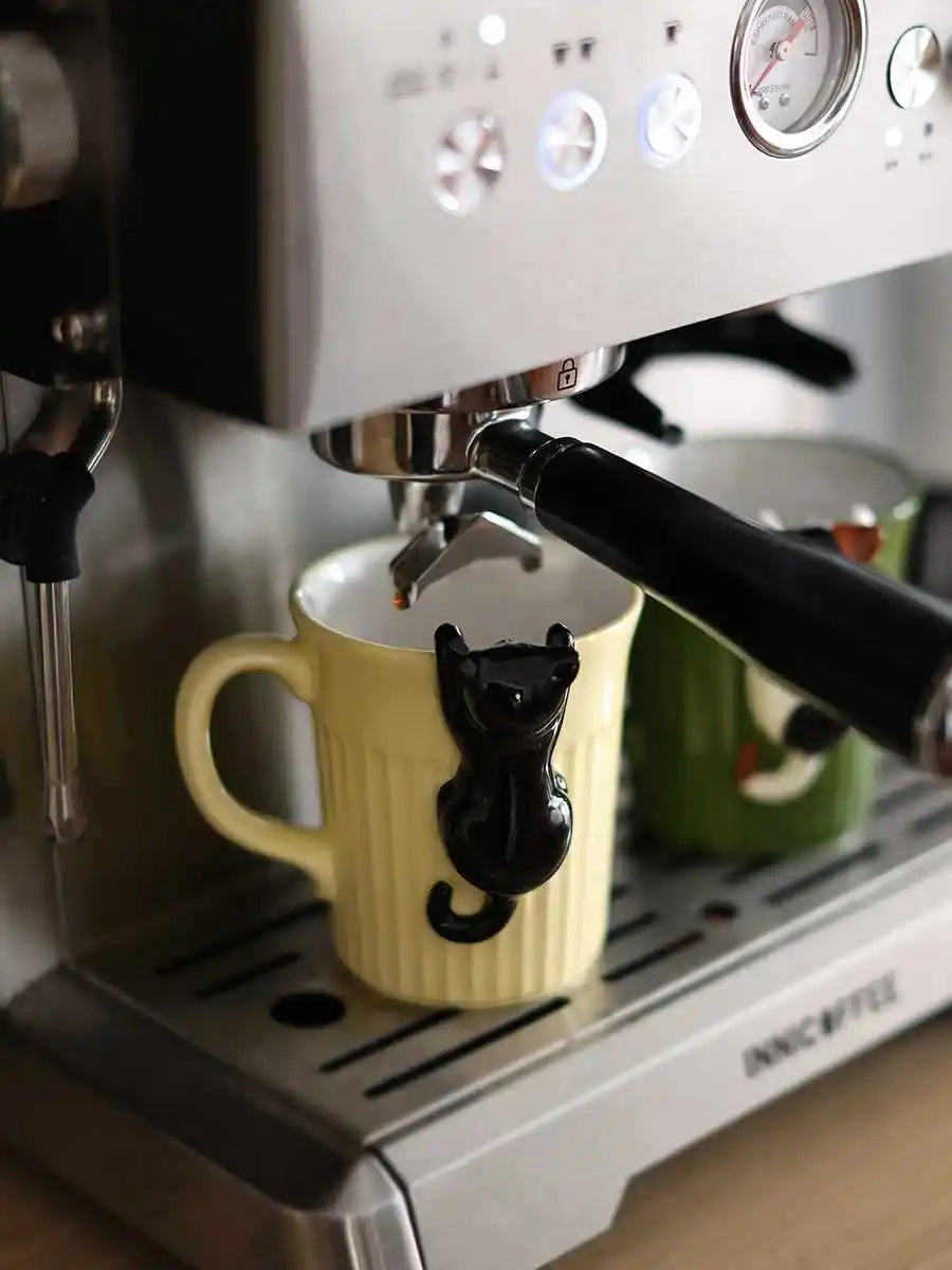 Taza de cerámica de gatito kawai