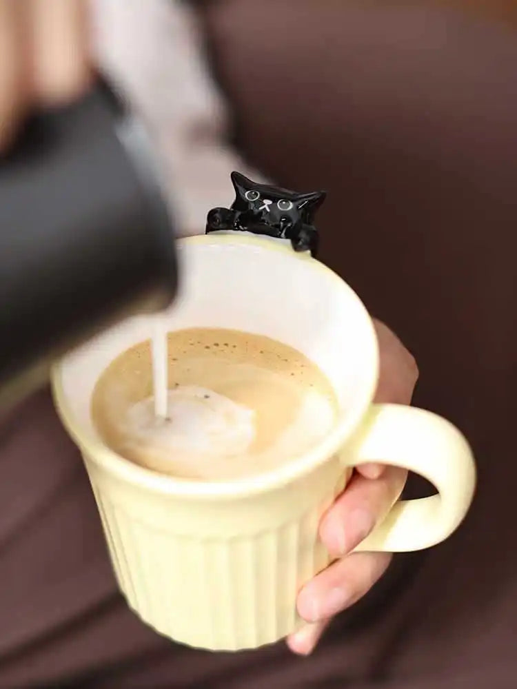 Taza de cerámica de gatito kawai