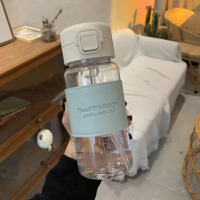 Botella de agua kawai