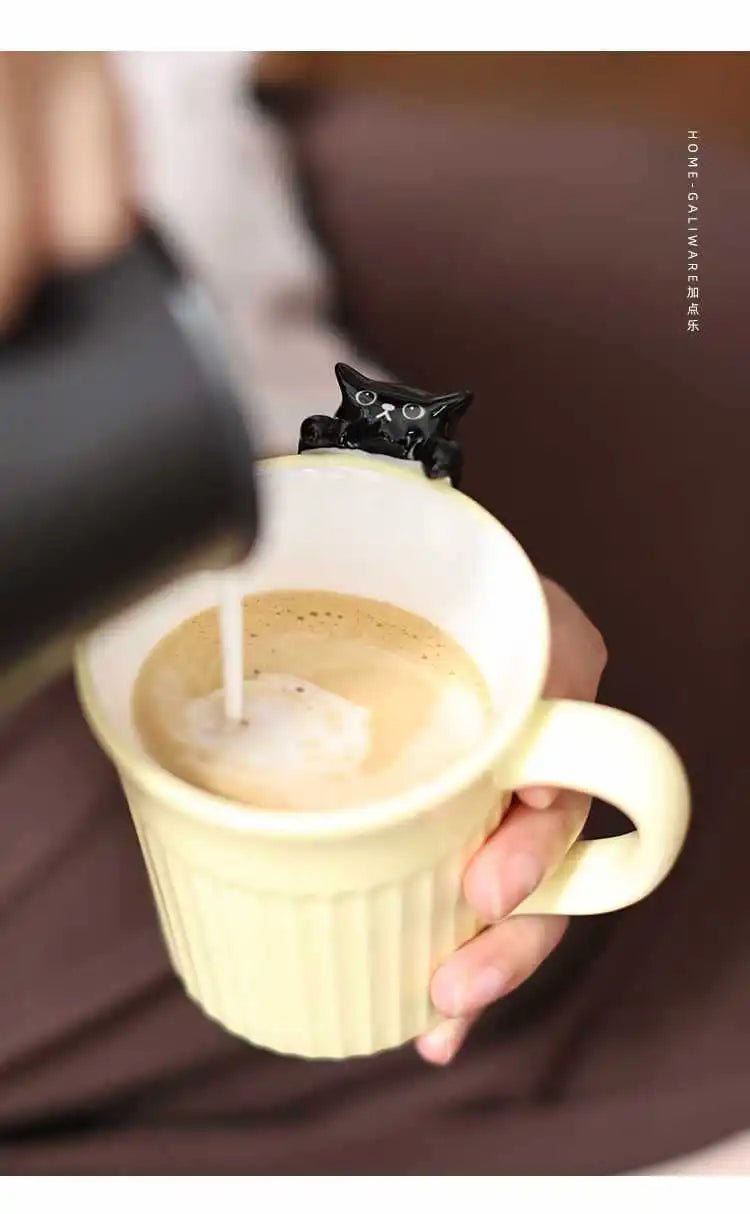 Taza de cerámica de gatito kawai